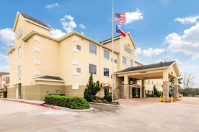 Гостиница Comfort Inn & Suites IAH Bush Airport – East  Хамбл